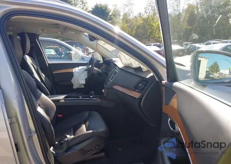 2024 Volvo Xc90 Recharge Plug-In Hybrid T8 Plus Bright Theme 7-Seater from USA, damaged, VIN YV4H60CEXR1148010